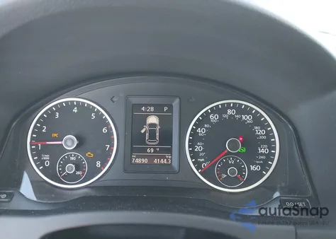 2017 Volkswagen Tiguan 2.0T Sport from USA, damaged, VIN WVGTV7AX7HK012645